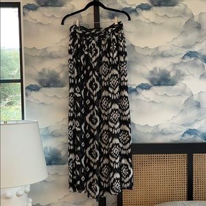 Vince Camuto Black and White Ikat Maxi Skirt